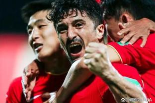 刘鹏：年轻球员跟新疆队打成这样还不错 关键球处理上不够老道